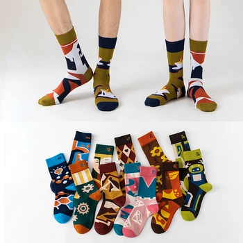 Новая иллюстрация тренд носки в пару средней длины с высоким берцем носки в стиле европейской и американской уличной моды